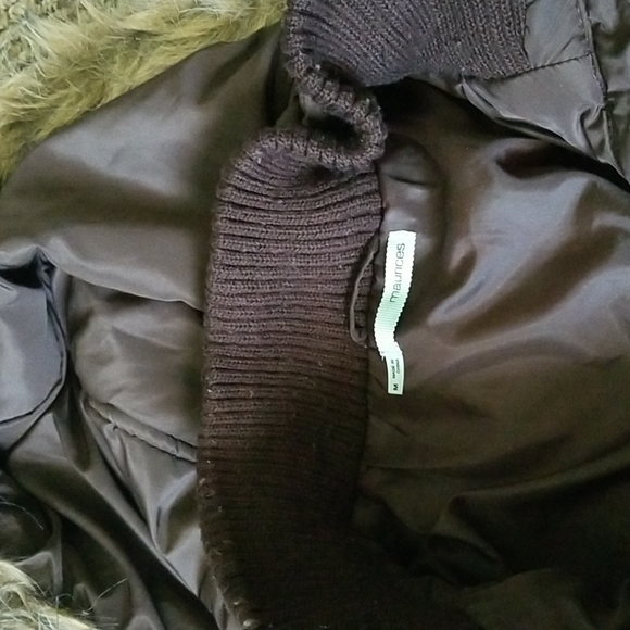 2 for 15! Maurices Vest - Picture 3 of 4